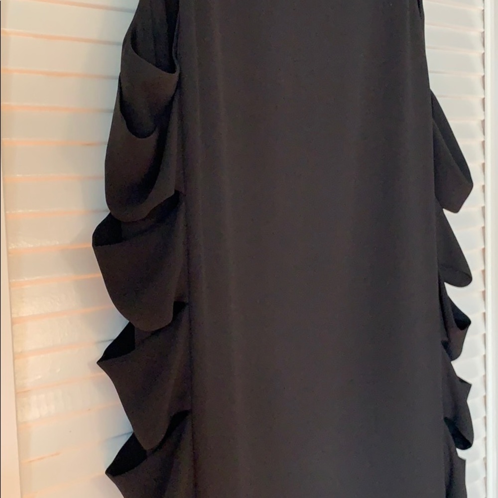 BCBGMaxAzria 'Eren' Side Slash Georgette Dress - Picture 7 of 8